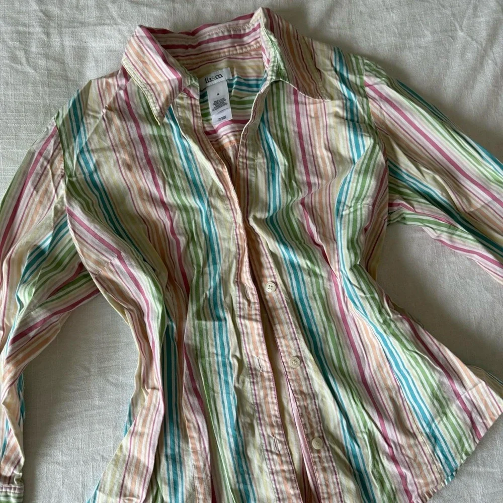 Vintage rainbow button up blouse - Picture 2 of 3